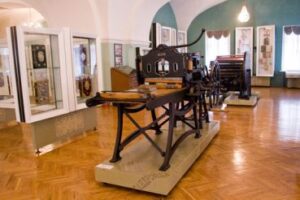Музей книги і друкарства України