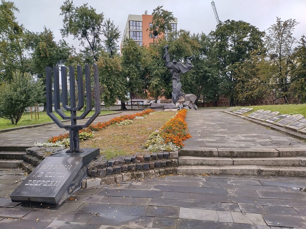 Файл_Пам’ятник жертв