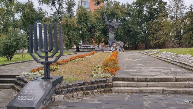 Файл_Пам’ятник жертв